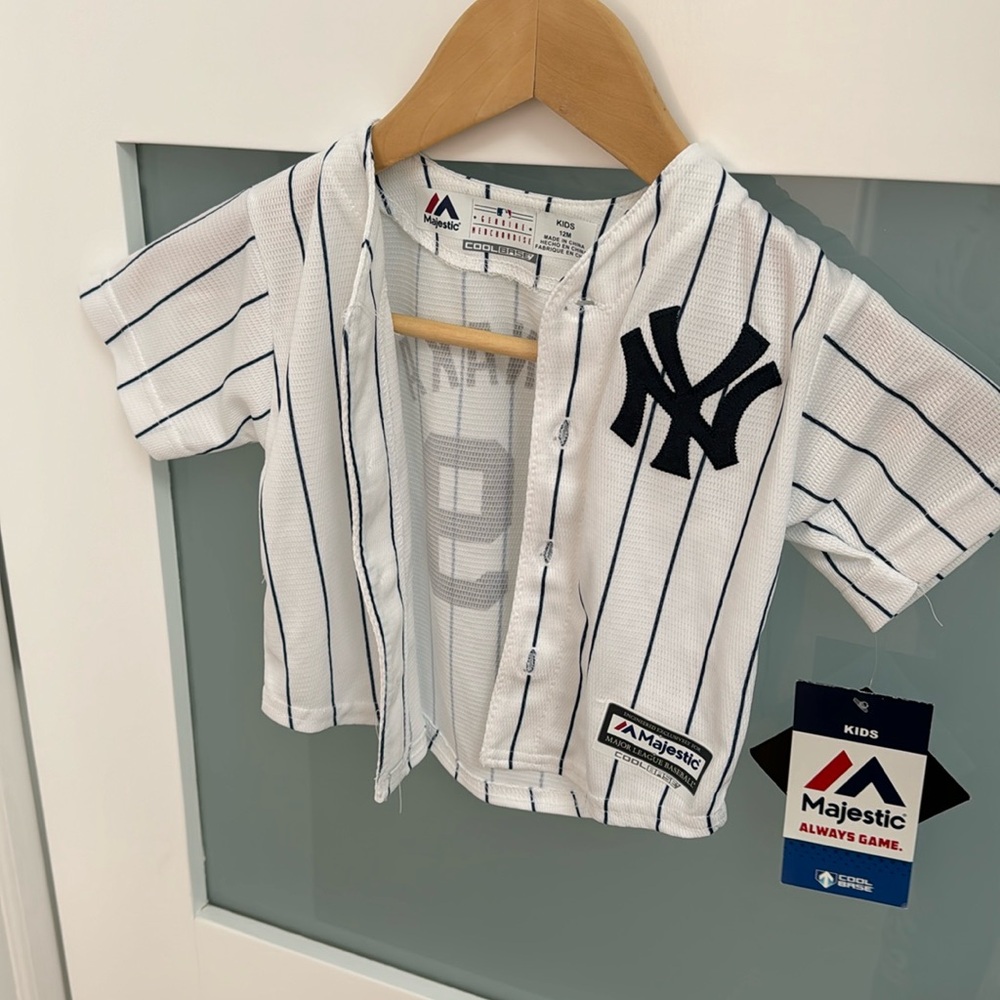 Baseball jersey, NY Yankees. Tanaka.